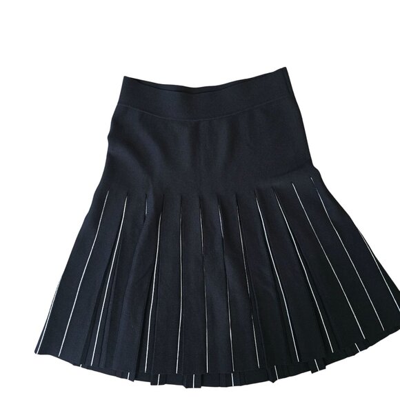 Carlisle New York Black & White Pleated long tennis Skirt size S elastic waist - Picture 6 of 6